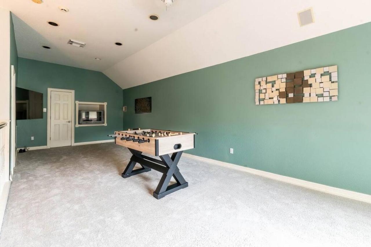 Huge 6 Bedroom With Pool, Spa, 85 Inch Tv, Game Room ヒューストン エクステリア 写真